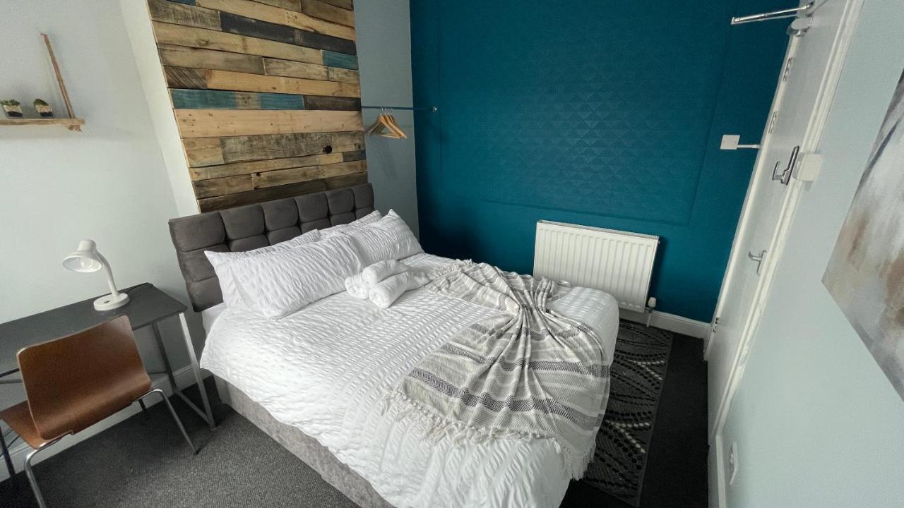 Spacious 6 Bed Home Near City & Albion Stadium Perfect For Contractors! Birmingham Luaran gambar