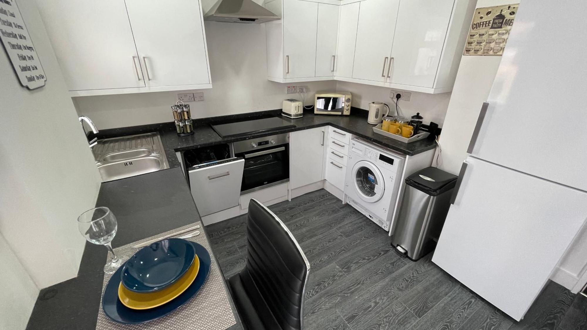 Spacious 6 Bed Home Near City & Albion Stadium Perfect For Contractors! Birmingham Luaran gambar